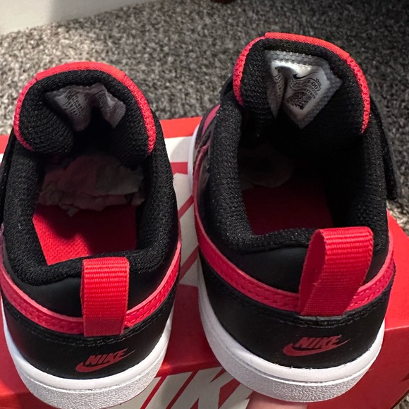 8C shoes, never worn - Picture 2 of 5